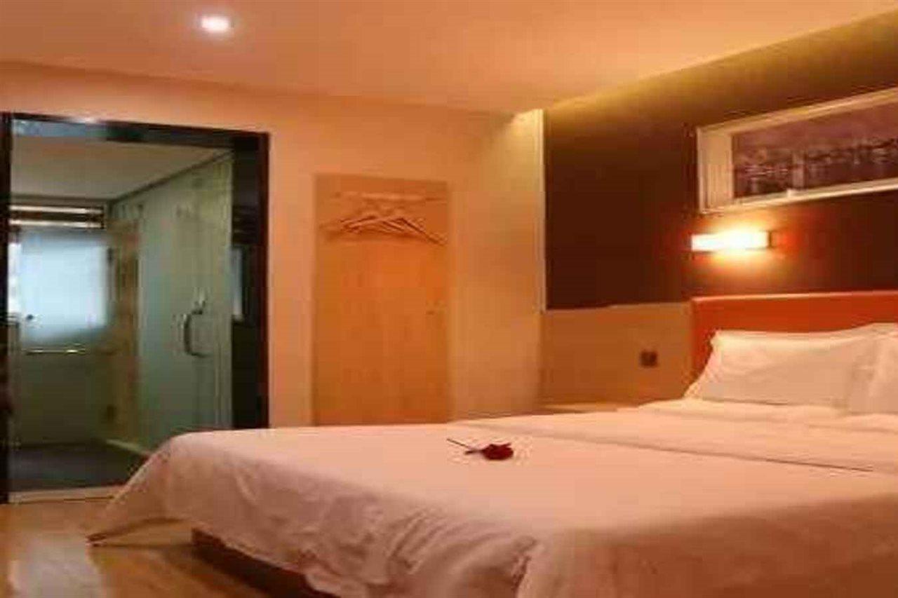 7Days Premium Chongqin Jiangbei International Airport Hub Station Hotel Chongqing Exterior photo