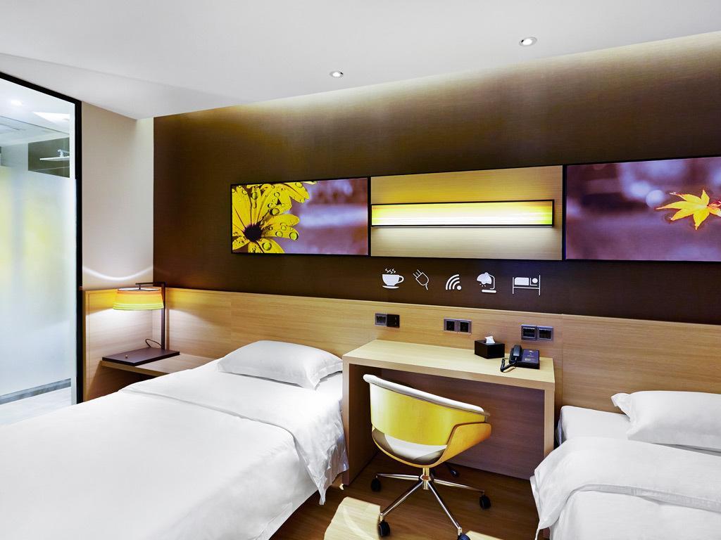 7Days Premium Chongqin Jiangbei International Airport Hub Station Hotel Chongqing Exterior photo